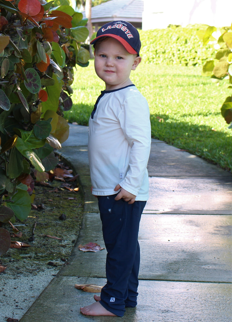 uv byxor för barn och solskyddskläder för bebisar - bästa uv kläder för barn på nätet